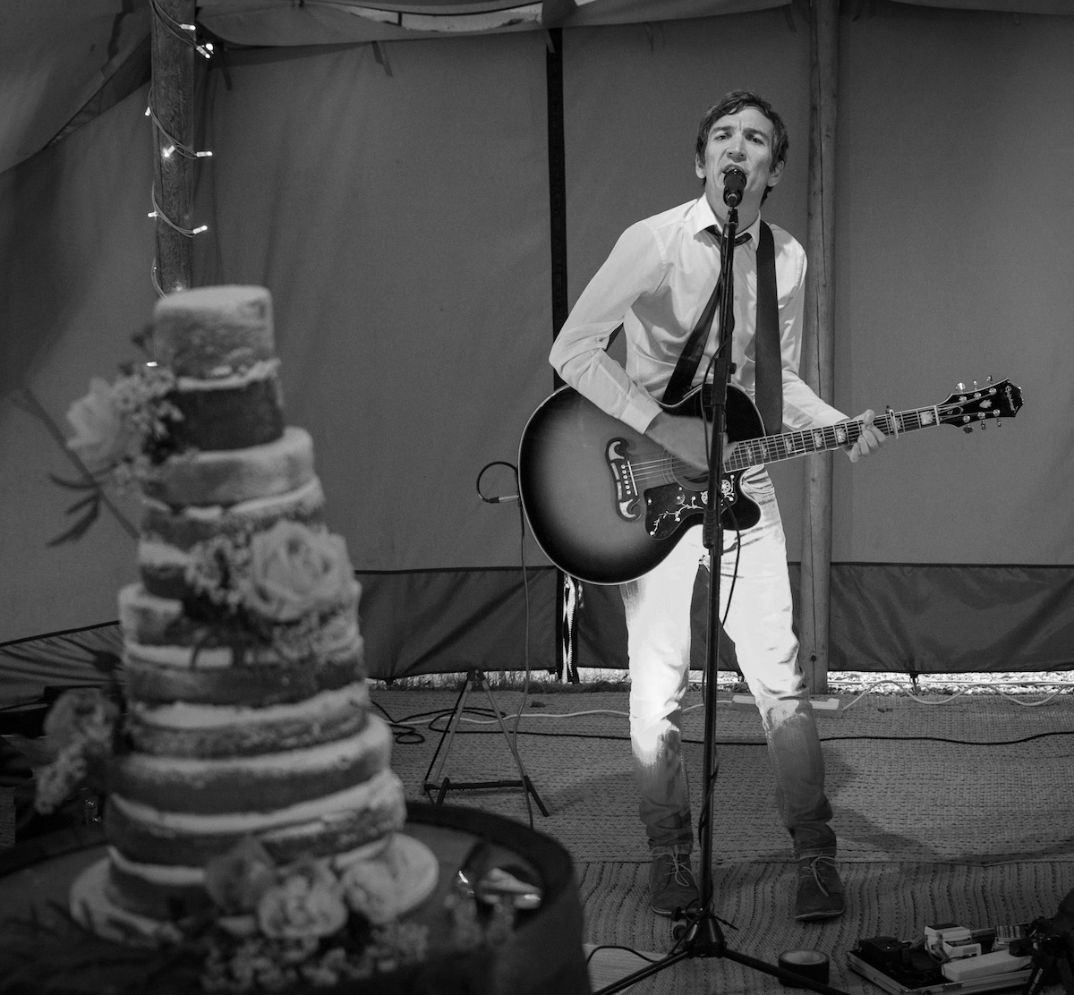 Acoustic Wedding Singer