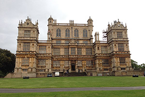 Wollaton-Hall