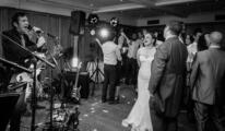 devonshire-arms-hotel-wedding-band