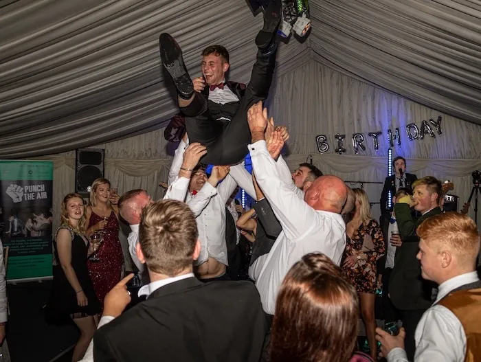 Live party band reviews